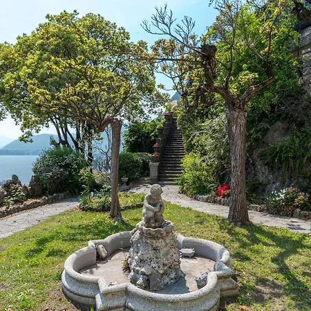 Casa Simona * 메나지오